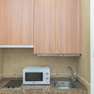 https://centrico-apartamento-en-calle-carreteria-malaga.1costadelsol.com